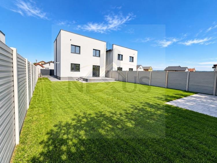 Casă individuală cu 4 camere cu Teren 375 Mp în Berceni