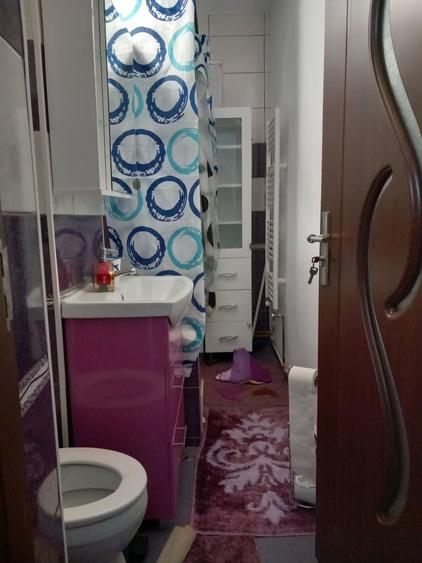 Apartament cu 2 camere decomandat în Preajba Mare