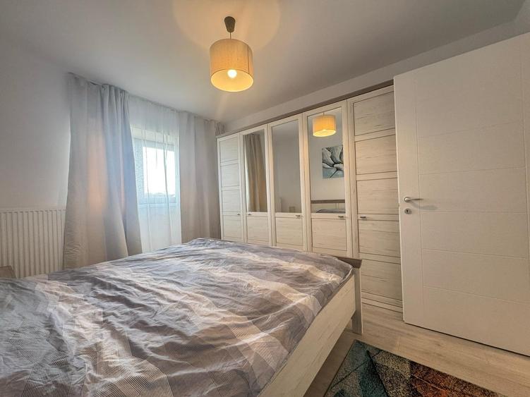 Apartament cu 2 camere decomandat, mobilat în Industriilor