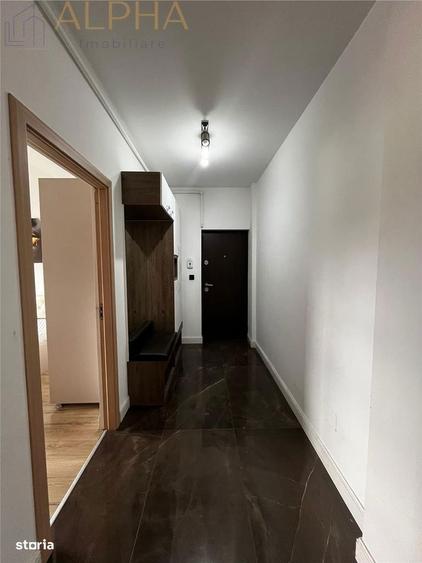 Apartament cu 3 camere semidecomandat în Central
