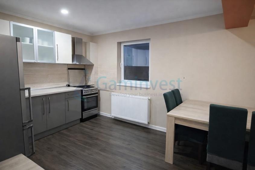 Casă individuală cu 3 camere cu Canalizare în Sânmartin