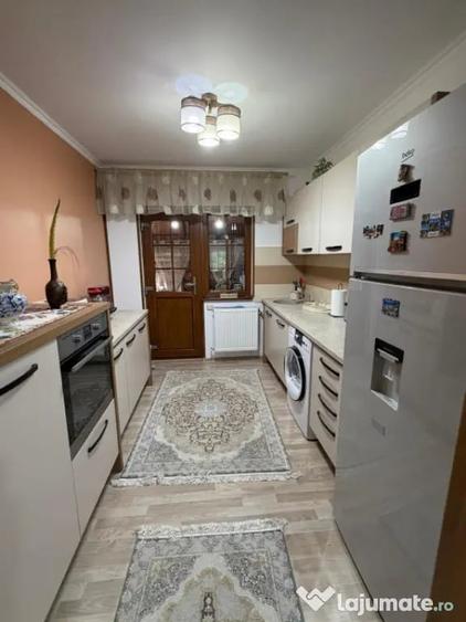 Casă cu 3 camere cu Teren 312 Mp în Central
