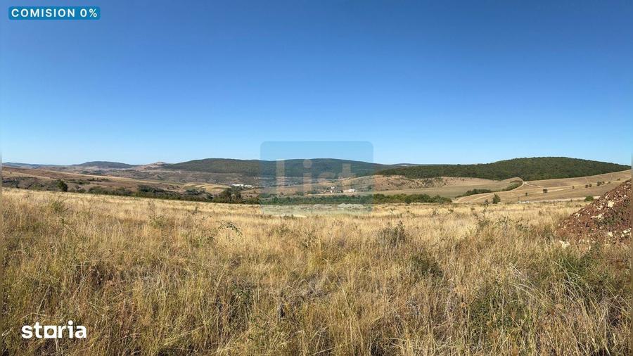 Teren de 800 mp, în Baciu