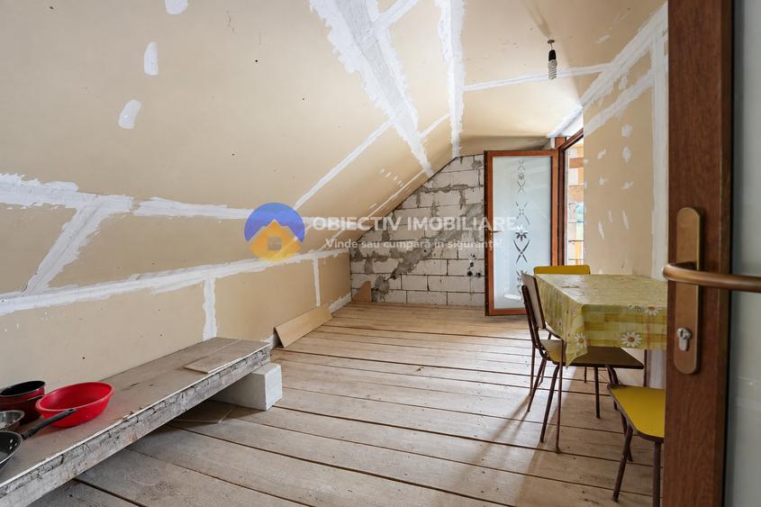 Casă individuală cu 5 camere cu Teren 2405 Mp în Pângărați