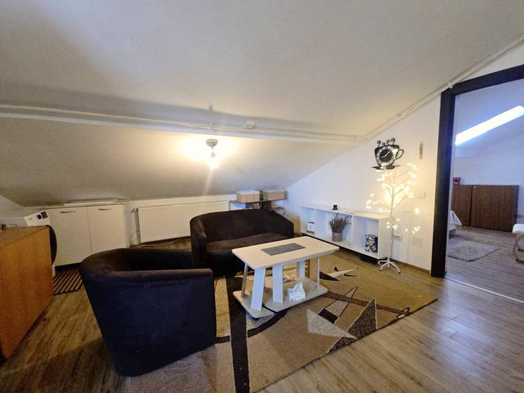 Apartament cu 2 camere semidecomandat în Dobroești