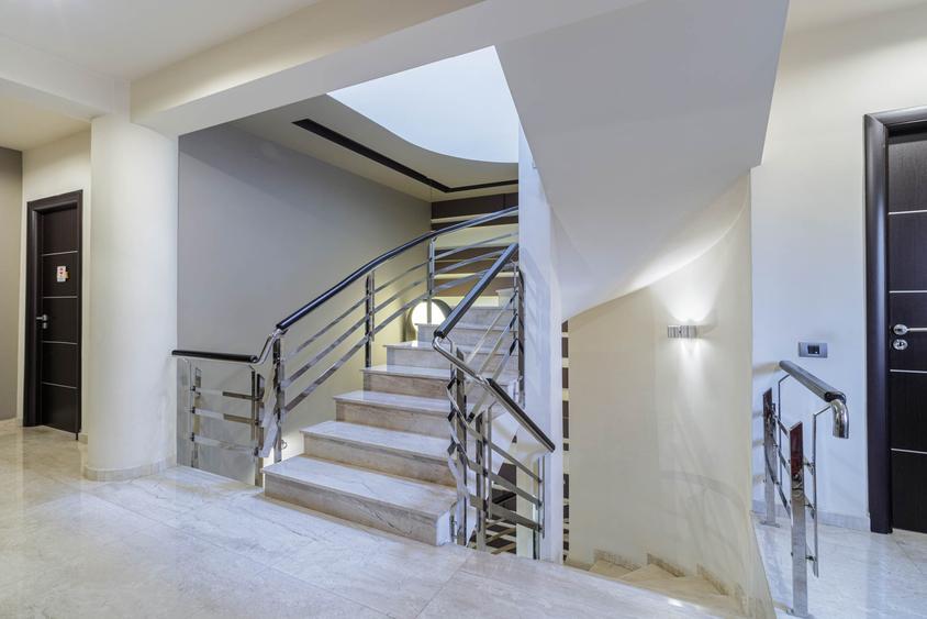 Casă individuală cu 4 camere cu Teren 700 Mp în Valea Oltului