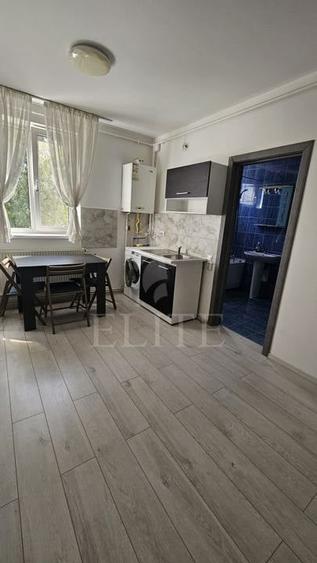 Apartament cu 2 camere semidecomandat, mobilat în Bună Ziua