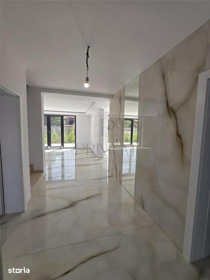 GIROC - CASA INDIVIDUALA - GARAJ - TOATE UTILITATILE - ZONA EXCELENTA - 10