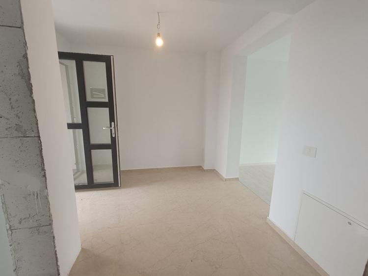 Duplex cu 4 camere cu Teren 250 Mp în Popas Păcurari