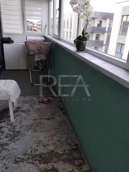 Apartament cu 2 camere decomandat, mobilat în Titan