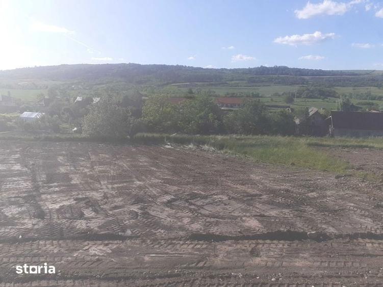 Teren de 1382 mp, în Dăbâca