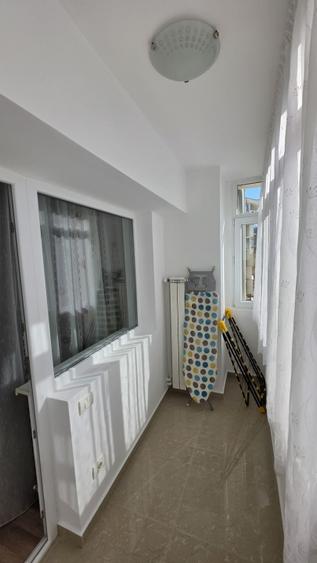 Apartament cu 2 camere decomandat, mobilat în Ultracentral
