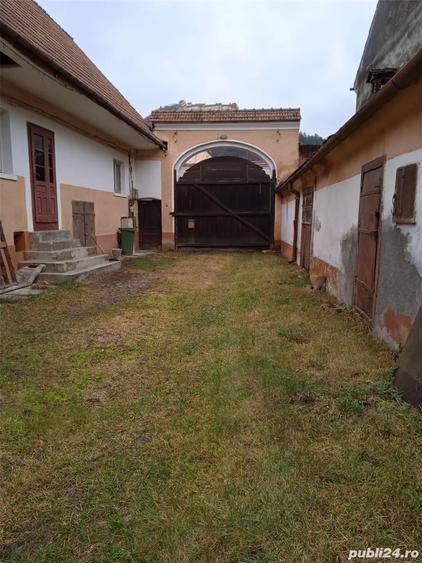 Casă cu 4 camere în Râșnov Romacril
