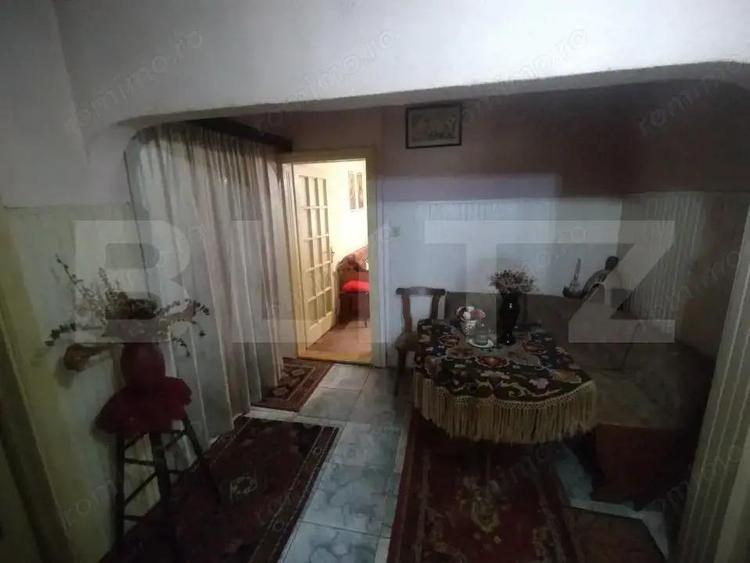 Apartament cu 3 camere decomandat în Beclean