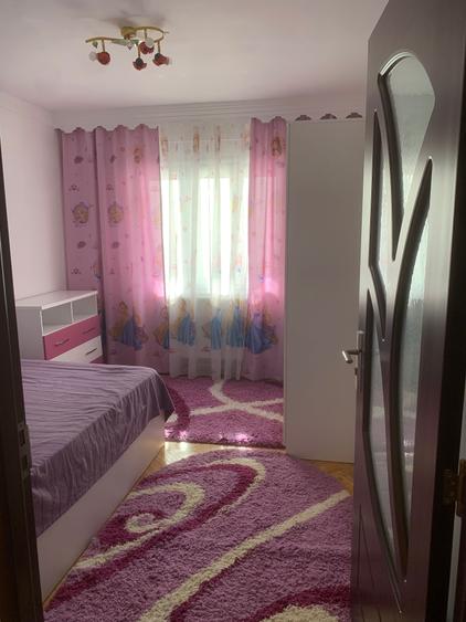 Apartament cu 2 camere decomandat în Cug