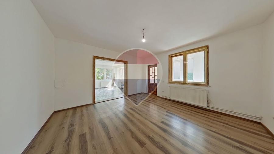 Casă individuală cu 2 camere cu Teren 1500 Mp în Baciu