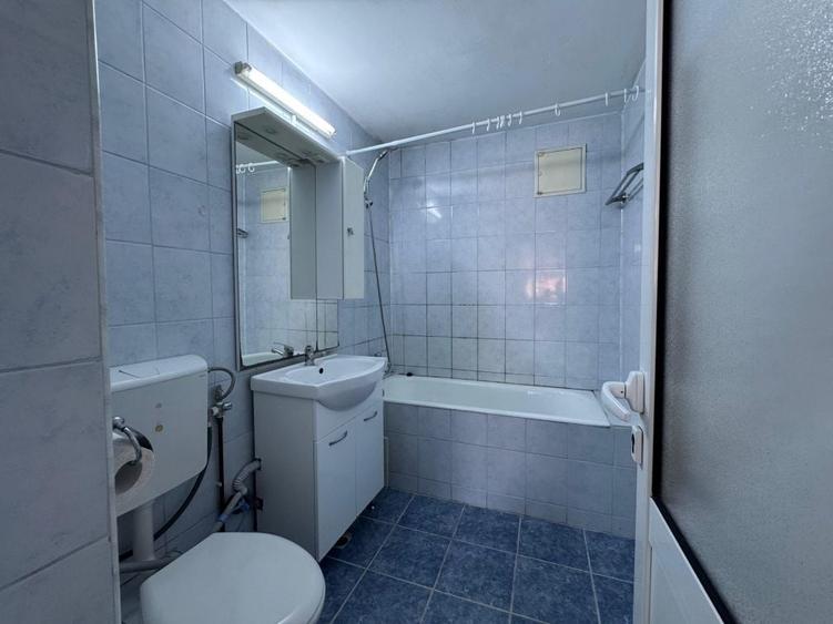 Apartament cu 2 camere decomandat în Ultracentral