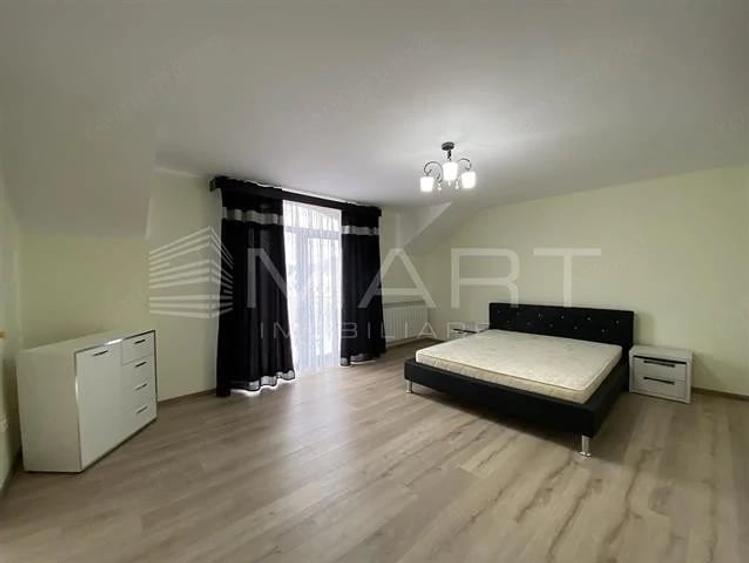 Casă cu 5 camere cu Teren 200 Mp în Central