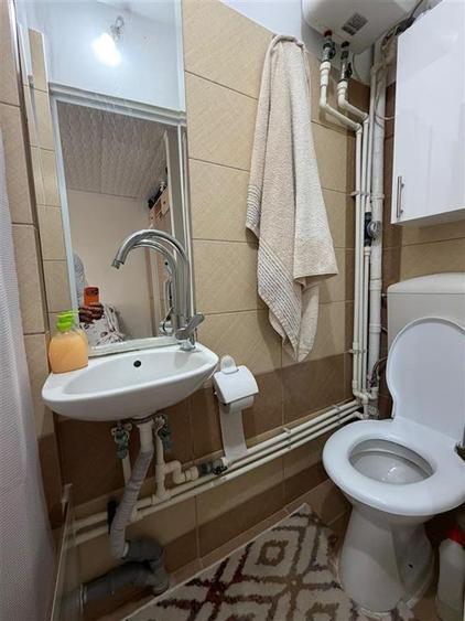 Garsonieră decomandată în Podu Roș