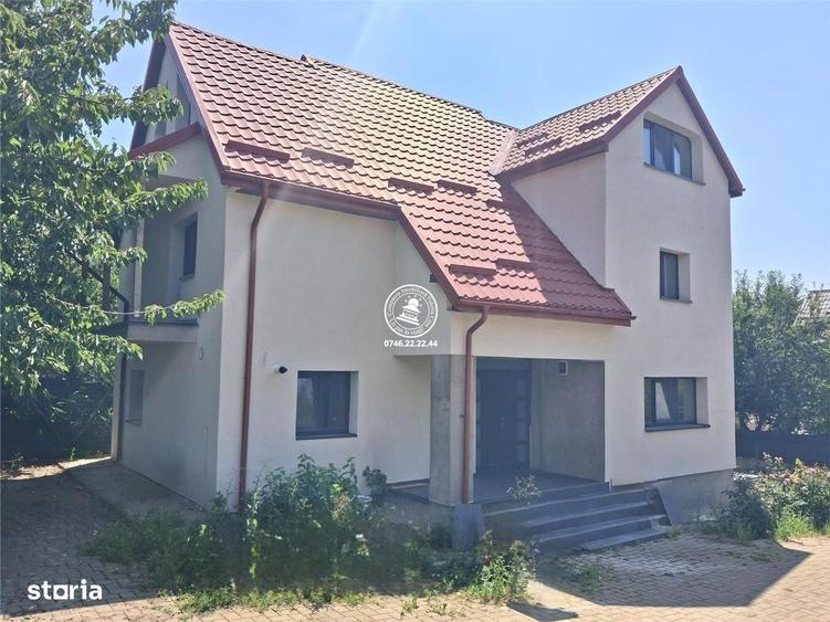 Casă cu 4 camere în Popas Păcurari
