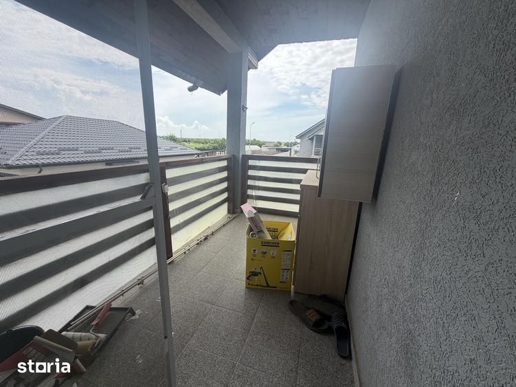 Casă cu 4 camere cu Teren 330 Mp în Clinceni