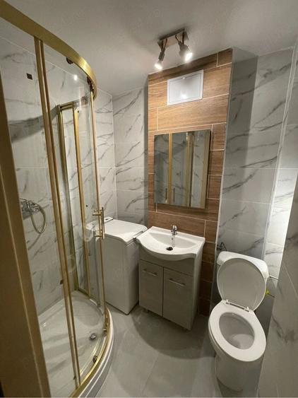 Apartament cu 3 camere, mobilat în Lujerului