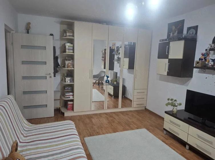 Garsonieră decomandată în Berceni