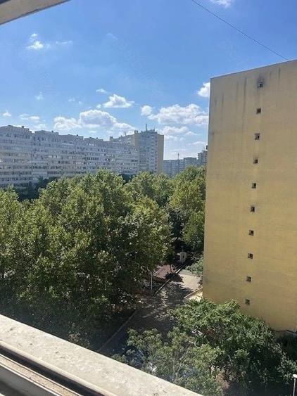 Apartament cu 2 camere decomandat în Obor