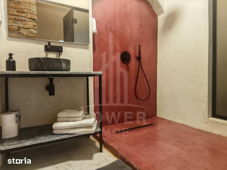 Apartament cu 3 camere în Orașul de Jos