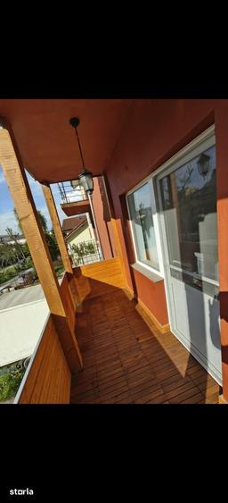 Apartament cu 3 camere în Florești