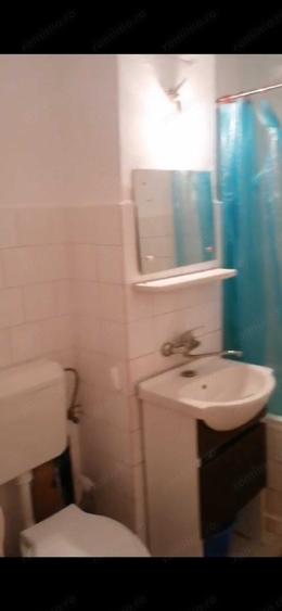 Apartament cu 2 camere decomandat, mobilat în Plăvăț II