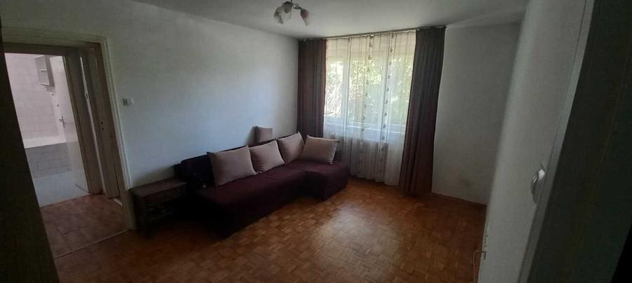 Apartament cu 2 camere semidecomandat în Decebal