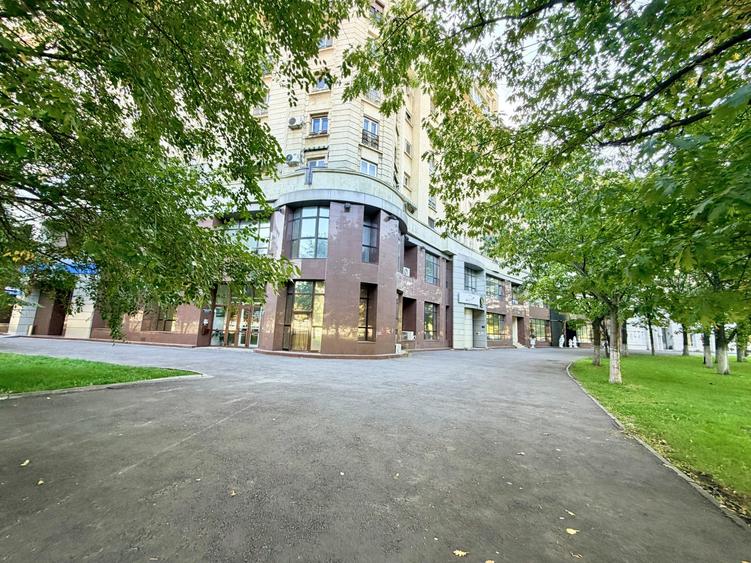 Apartament cu 2 camere decomandat, mobilat în Libertății