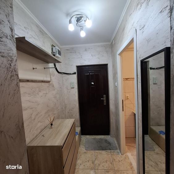 Apartament cu 2 camere decomandat în Bularga
