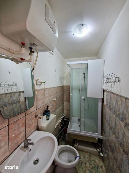 Garsonieră în Baza 3