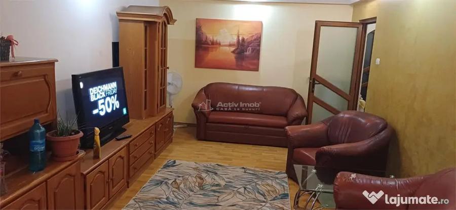 Apartament cu 4 camere decomandat în Bartolomeu