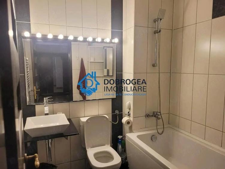Apartament cu 2 camere decomandat în Păcii
