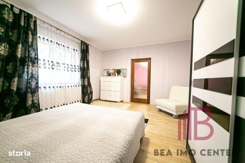 Casă cu 4 camere cu Teren 1128 Mp în Zimandu Nou