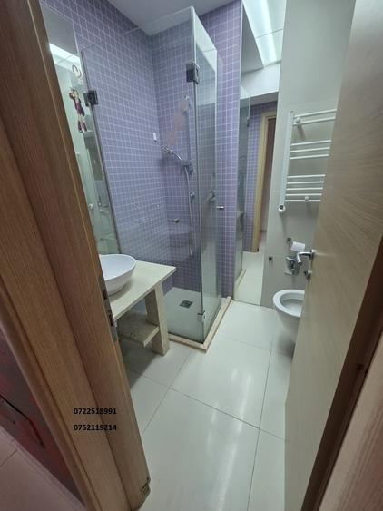 Apartament cu 3 camere decomandat, mobilat în Moșilor