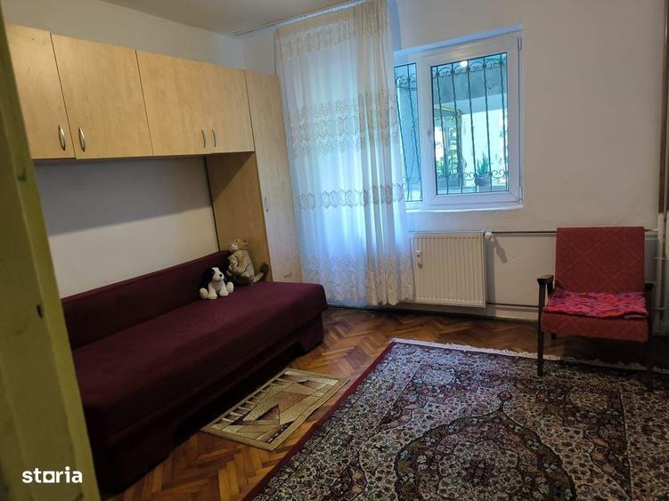 Apartament cu 3 camere decomandat în Nord