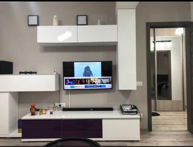 Apartament cu 2 camere decomandat în Central