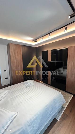 Apartament cu 3 camere în Traian