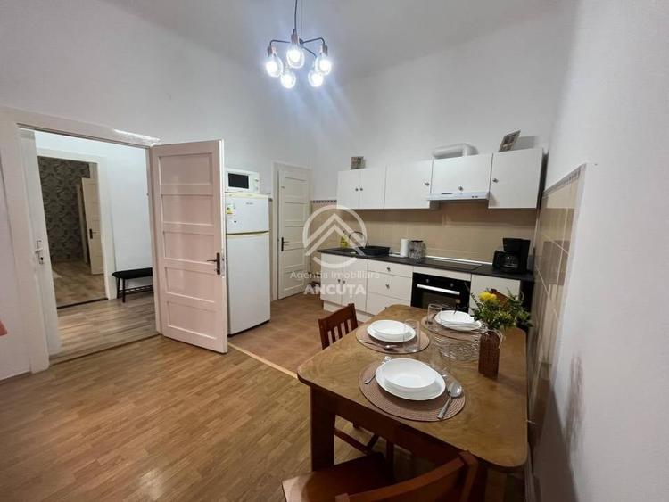 Apartament cu 2 camere decomandat în Central