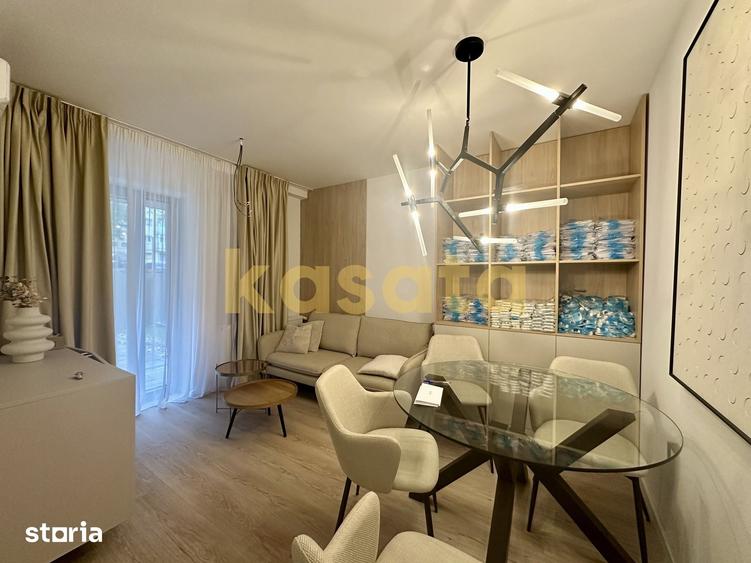Apartament cu 3 camere în Tei