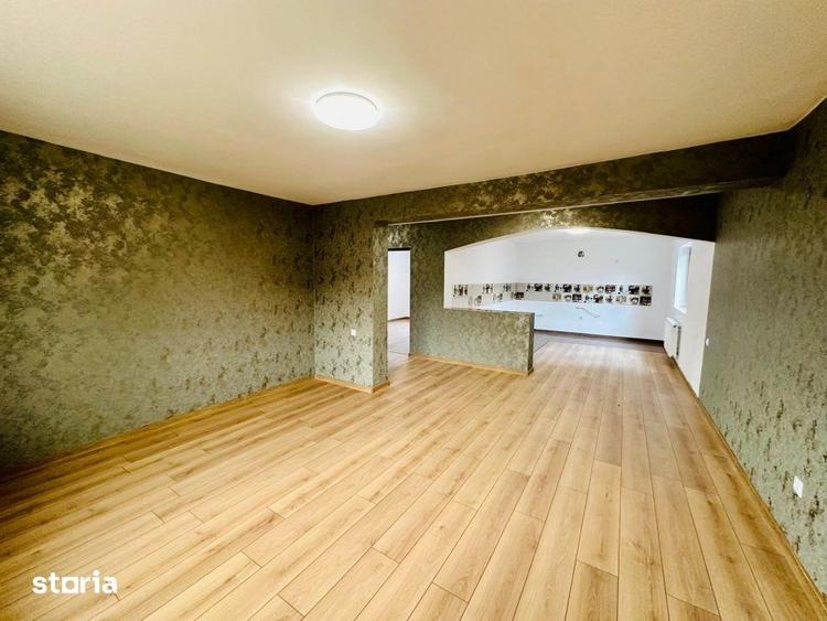 Casă cu 5 camere cu Teren 450 Mp în Crevedia