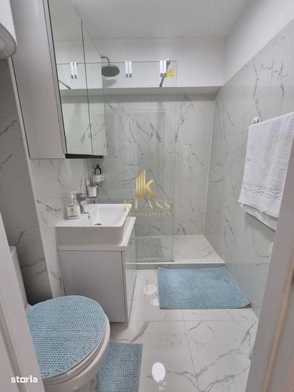 Apartament cu 3 camere decomandat în Titulescu