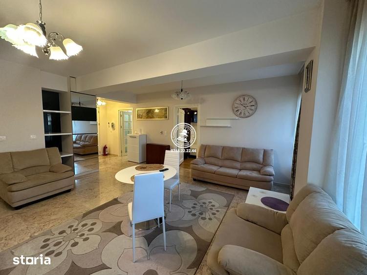 Apartament cu 3 camere semidecomandat în Copou