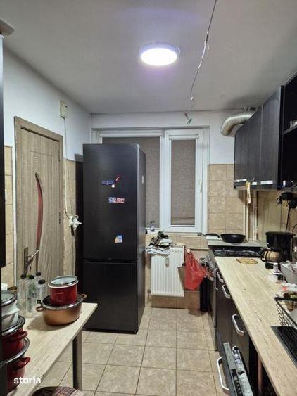 Apartament cu 3 camere decomandat în Dristor