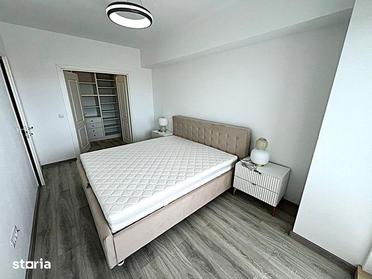 Apartament cu 4 camere în Tătărași