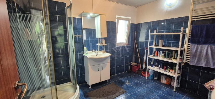 Casă individuală cu 5 camere cu Canalizare în Someșeni